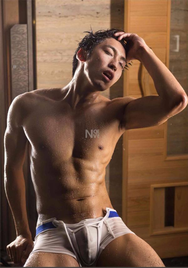 Whoseman-4-明星教練男丁格爾-芬達-全裸非全見寫真書